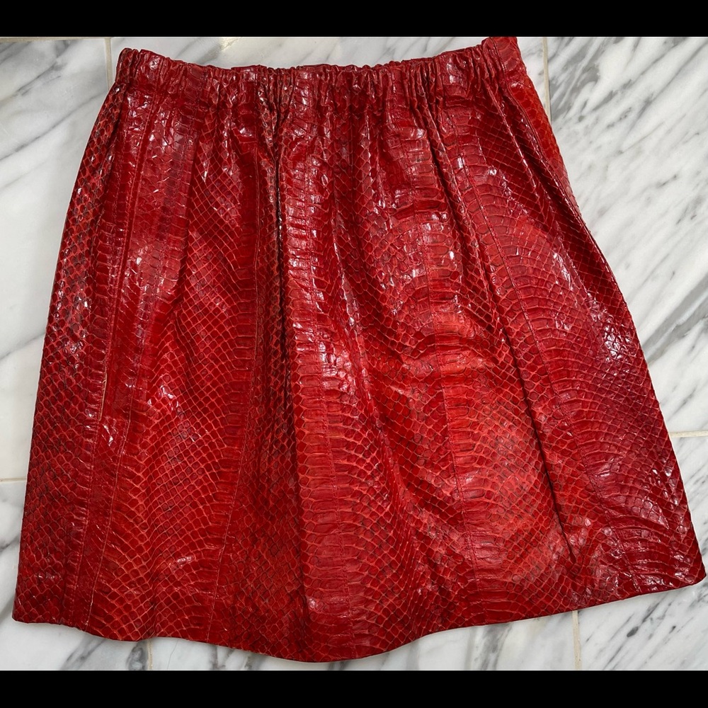 RED SNAKE MINI WITH SUEDE TRIM MINI, MINI’S ARE BACK IN 2022 🤗
